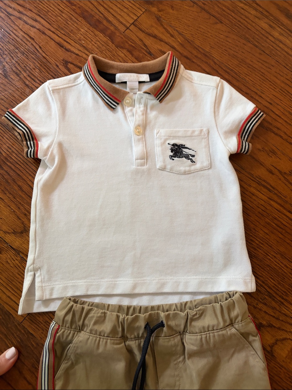 Burberry Set for Toddler - Picture 2 of 8